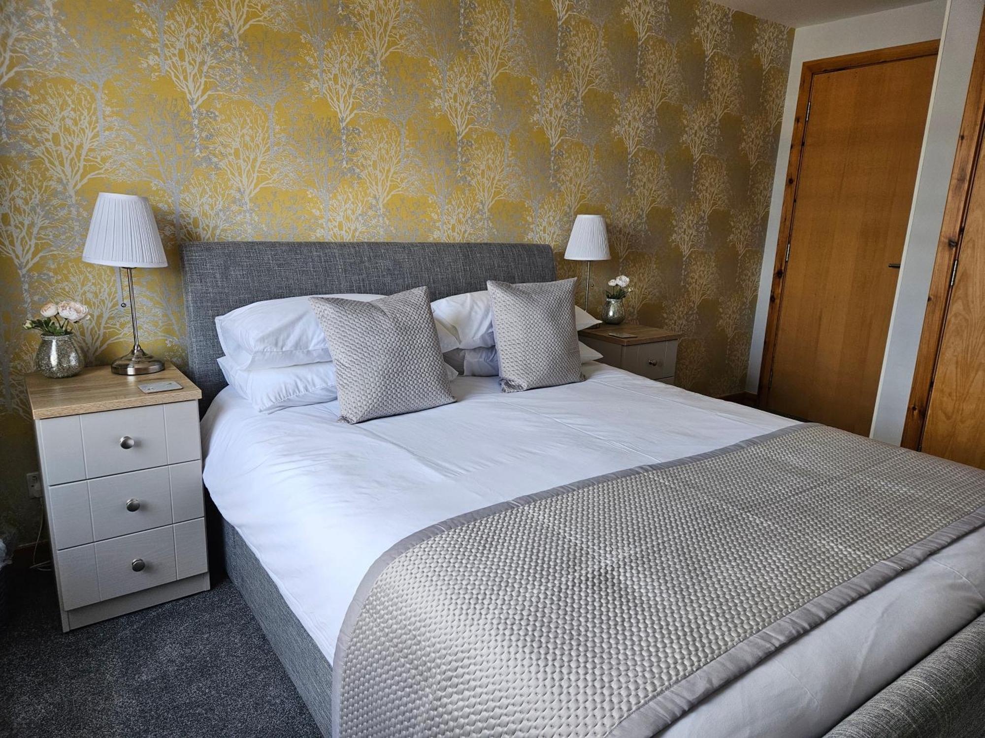 37 Farraline Court, City Centre Apartment Inverness Eksteriør bilde